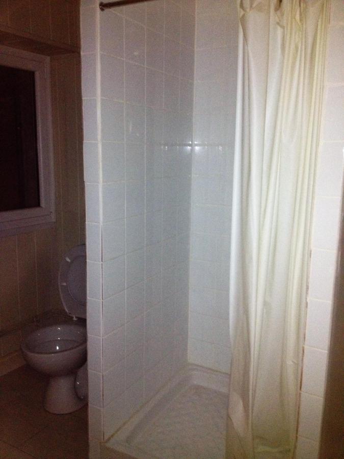 Hebergement Pour 2 Personnes,1 Chambres, Salon, Salle A Manger, Grand Garage Possibilite D'Un Lit 1 Personne Supplementaire Pour 15 Euros Sancoins Zewnętrze zdjęcie